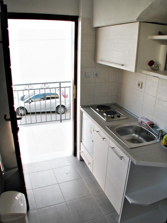 Apartment Noa Kaštel Kambelovac Eksteriør billede